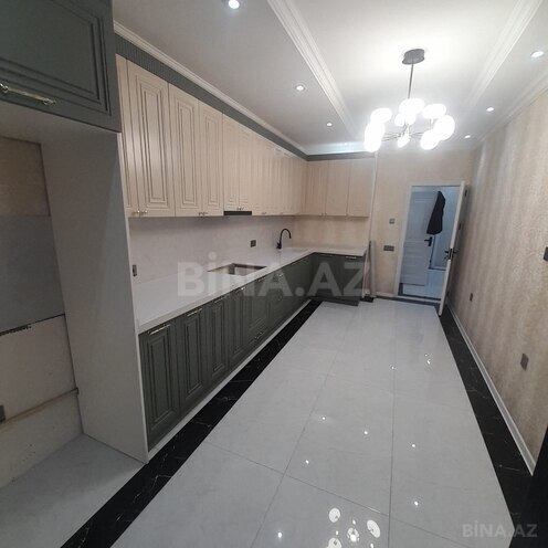 Сдается 3-комн. новостройка 130 м², м. Нефтчиляр, photo 10 from 14
