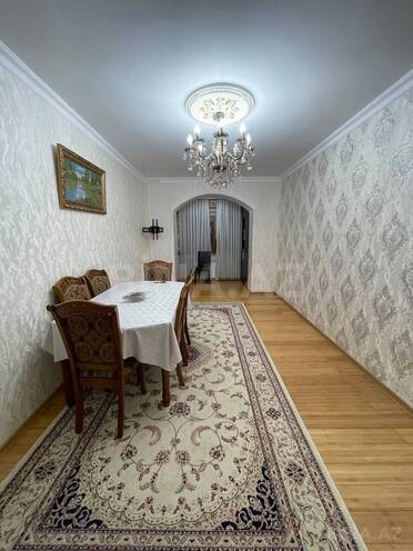 Satılır 4 otaqlı köhnə tikili 90 m², Bakıxanov q., photo 1 from 23