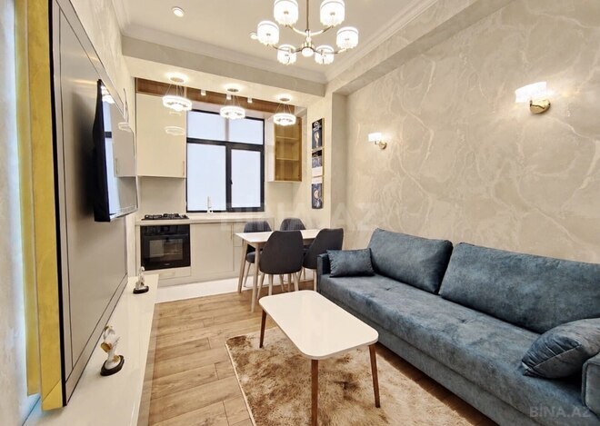 Продается 2-комн. новостройка 40 м², м. Кара Караев, photo 3 from 8