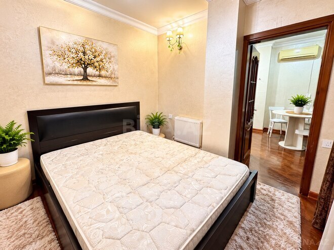 Продается 2-комн. вторичка 40 м², пос. Бакиханова, photo 10 from 12