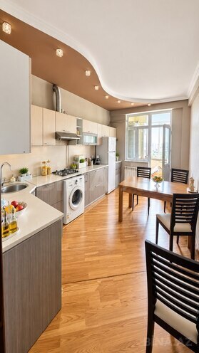Satılır 3 otaqlı yeni tikili 130 m², İnşaatçılar m., photo 8 from 12