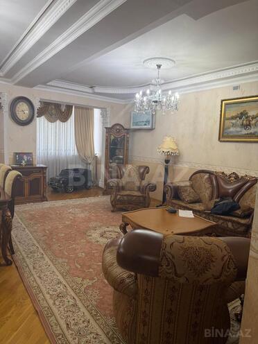 Продается 6-комн. новостройка 250 м², м. Нефтчиляр, photo 1 from 22
