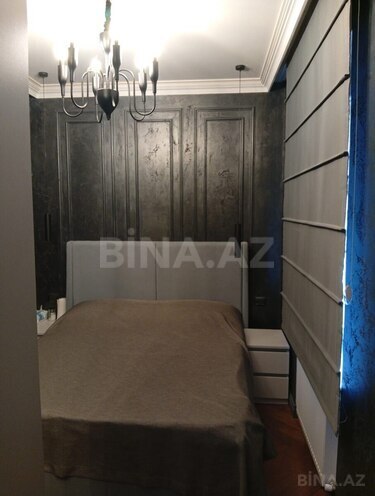 Продается 2-комн. вторичка 42 м², м. Элмляр Академиясы, photo 5 from 11