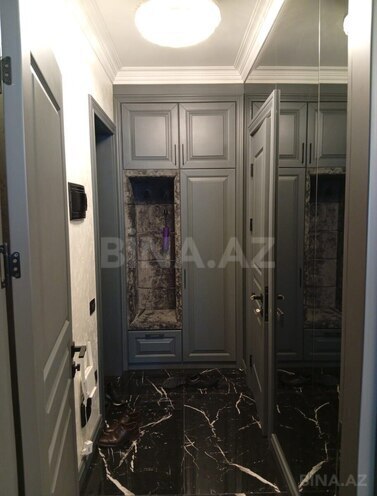 Продается 2-комн. вторичка 42 м², м. Элмляр Академиясы, photo 9 from 11