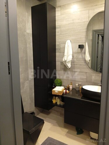 Продается 2-комн. вторичка 42 м², м. Элмляр Академиясы, photo 10 from 11