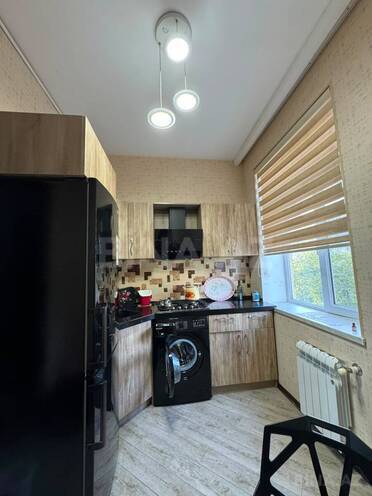 Продаётся 2-комн. вторичка 52 м², м. Элмляр Академиясы, photo 10 from 17