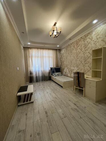 Сдаётся 3-комн. новостройка 135 м², м. Элмляр Академиясы, photo 17 from 28