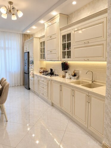 Сдаётся 2-комн. новостройка 85 м², Насиминский  р., photo 8 from 16