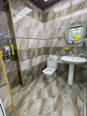 Сдается 3-комн. новостройка 150 м², м. Нефтчиляр, photo 8 from 29