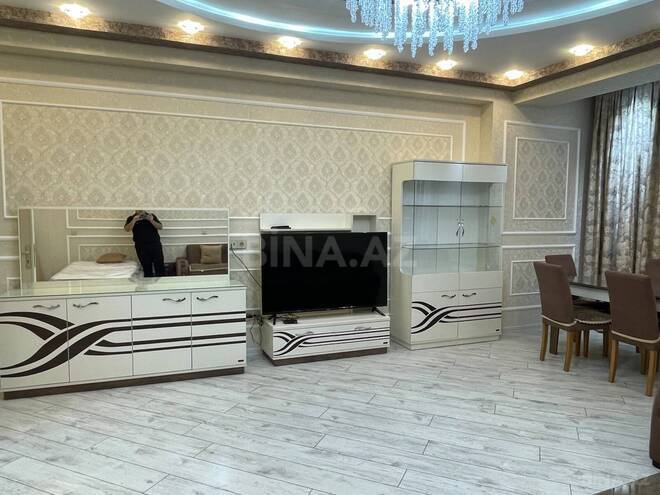 Сдается 3-комн. новостройка 150 м², м. Нефтчиляр, photo 15 from 29