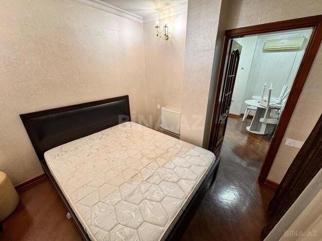 Satılır 2 otaqlı köhnə tikili 40 m², Bakıxanov q., photo 30 from 32