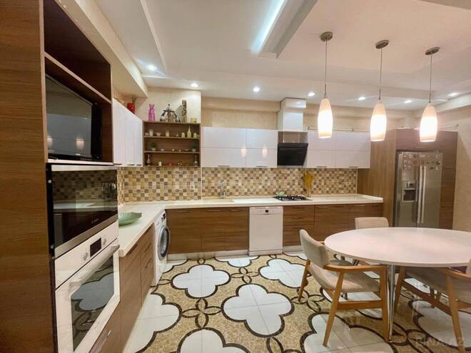 Продаётся 3-комн. новостройка 133 м², м. Ази Асланов, photo 14 from 23