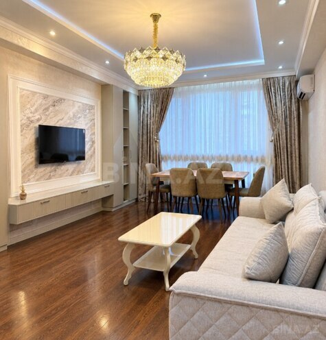 Сдаётся 2-комн. новостройка 80 м², м. Шах Исмаил Хатаи, photo 1 from 17