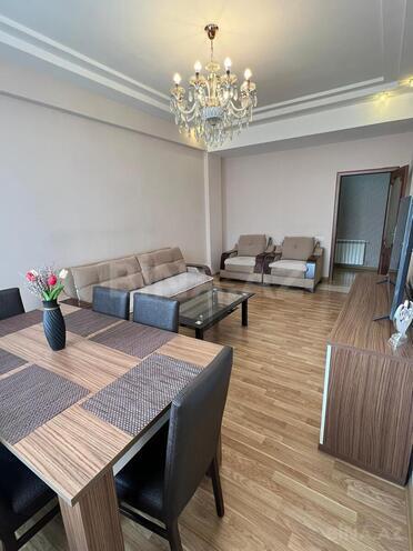 Продаётся 2-комн. новостройка 85 м², м. Ази Асланов, photo 1 from 13
