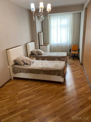 Сдается 4-комн. новостройка 200 м², м. Низами, photo 12 from 28