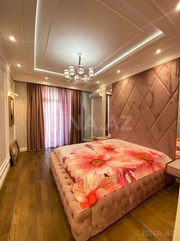Сдается 4-комн. новостройка 180 м², м. 8 ноября, photo 12 from 32