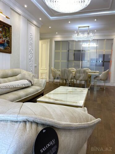 Сдается 4-комн. новостройка 180 м², м. 8 ноября, photo 9 from 32