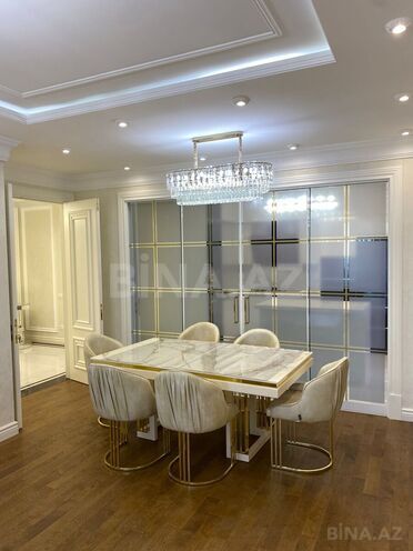 Сдается 4-комн. новостройка 180 м², м. 8 ноября, photo 30 from 32