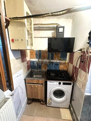 İcarəyə verilir 1 otaqlı köhnə tikili 42 m², Qara Qarayev m., photo 8 from 12