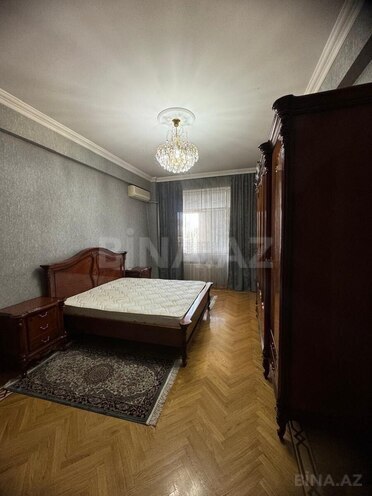Сдаётся 3-комн. новостройка 130 м², м. Иншаатчылар, photo 15 from 24