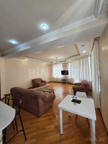 İcarəyə verilir 3 otaqlı yeni tikili 120 m², İnşaatçılar m., photo 3 from 30