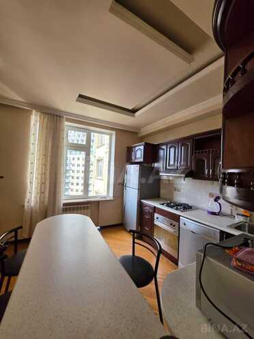 İcarəyə verilir 3 otaqlı yeni tikili 120 m², İnşaatçılar m., photo 13 from 30