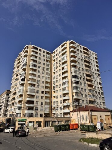 Продается 2-комн. новостройка 61 м², м. Кара Караев, photo 1 from 32