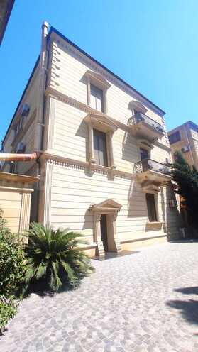 Satılır 7 otaqlı həyət evi/bağ evi 750 m², Nəsimi r., photo 3 from 23
