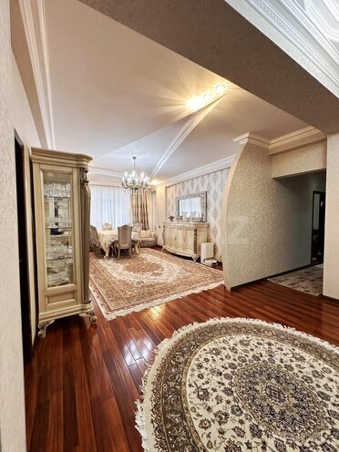 Продается 4-комн. новостройка 145 м², м. Халглар Достлугу, photo 19 from 20