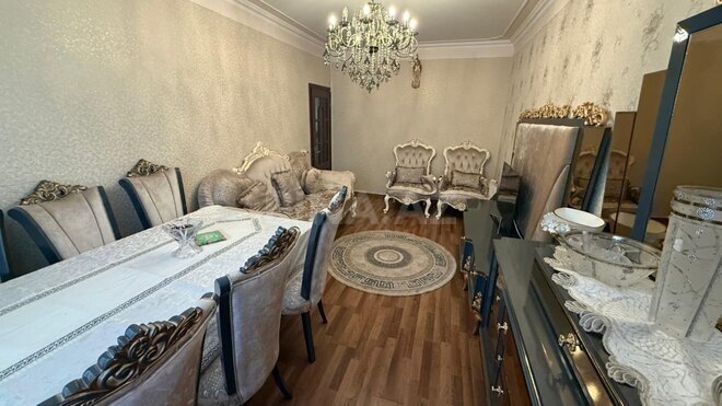 Satılır 3 otaqlı köhnə tikili 70 m², Yeni Günəşli q., photo 3 from 10