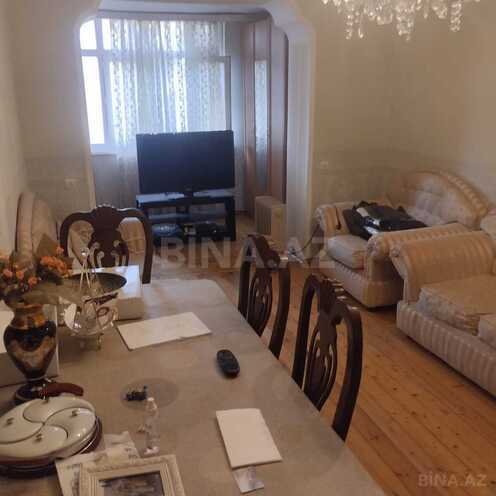 Satılır 2 otaqlı köhnə tikili 56 m², photo 8 from 16