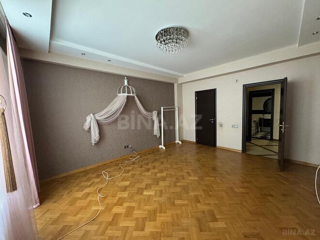 Сдается 3-комн. новостройка 150 м², м. Нариман Нариманов, photo 4 from 11