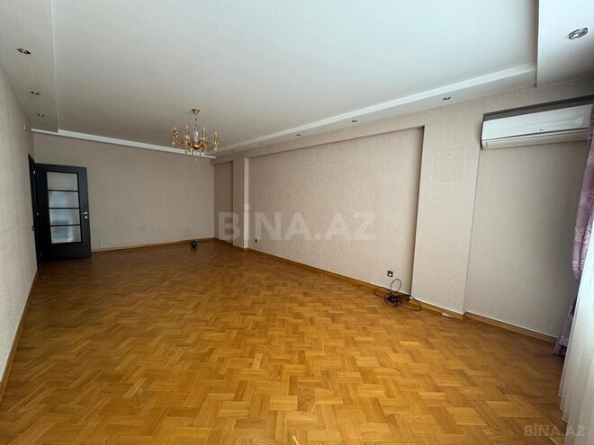 Сдается 3-комн. новостройка 150 м², м. Нариман Нариманов, photo 5 from 11