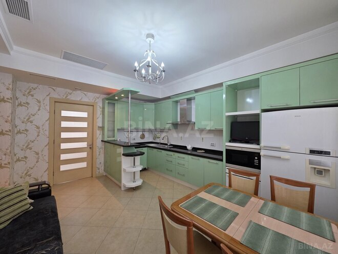 İcarəyə verilir 4 otaqlı yeni tikili 250 m², Nizami m., photo 20 from 31