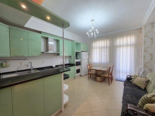 İcarəyə verilir 4 otaqlı yeni tikili 250 m², Nizami m., photo 19 from 31