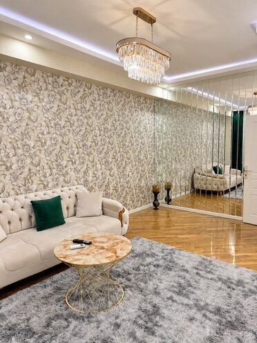 Сдается 2-комн. новостройка 68 м², м. Кара Караев, photo 4 from 13