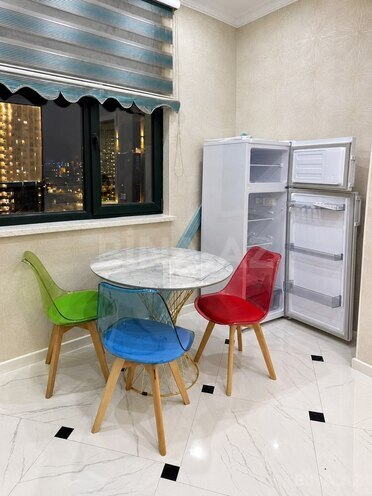 Сдается 2-комн. новостройка 68 м², м. Кара Караев, photo 8 from 13
