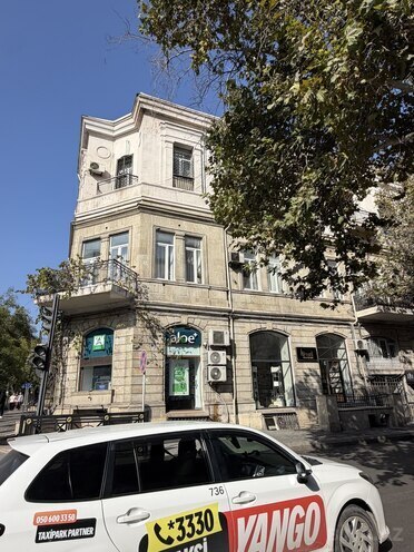 Продается 2-комн. вторичка 50 м², м. 28 мая, photo 1 from 12