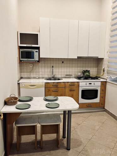 İcarəyə verilir 2 otaqlı köhnə tikili 56 m², İçəri Şəhər m., photo 15 from 18