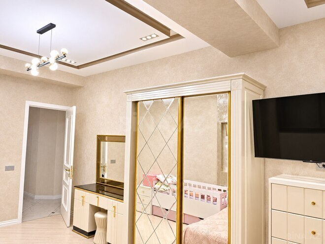 Продается 4-комн. новостройка 137 м², Насиминский  р., photo 9 from 12