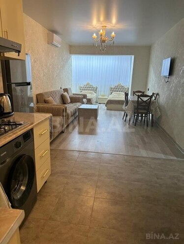 Сдаётся 2-комн. новостройка 70 м², м. 8 ноября, photo 4 from 12