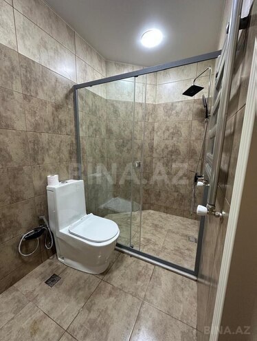 Сдаётся 2-комн. новостройка 70 м², м. 8 ноября, photo 11 from 12