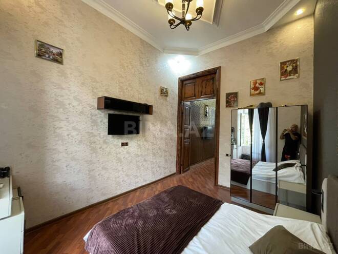 Продается 2-комн. вторичка 65 м², м. Сахил, photo 12 from 16