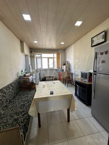 Продаётся 3-комн. вторичка 68 м², м. Ахмедлы, photo 7 from 13