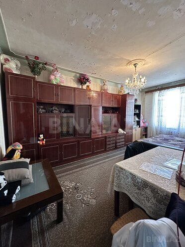 Продаётся 3-комн. вторичка 68 м², м. Ахмедлы, photo 1 from 13