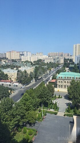 Продается 3-комн. новостройка 125 м², м. 20 января, photo 1 from 17
