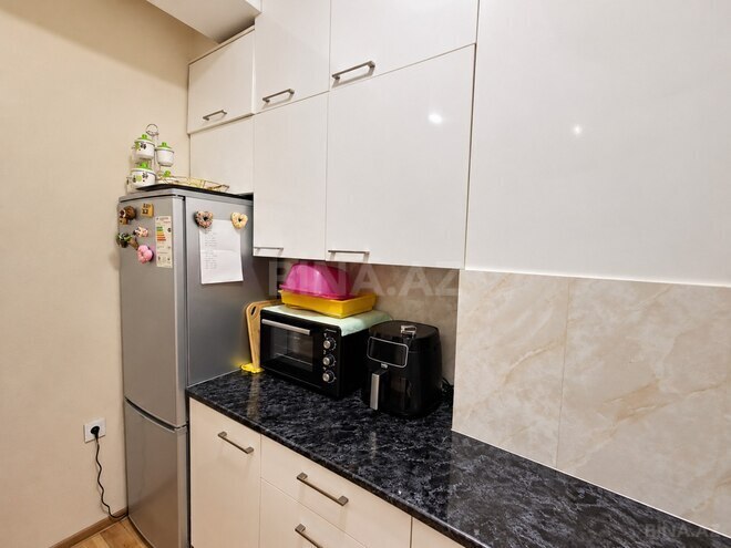 Сдается 2-комн. новостройка 68 м², м. Кара Караев, photo 6 from 12