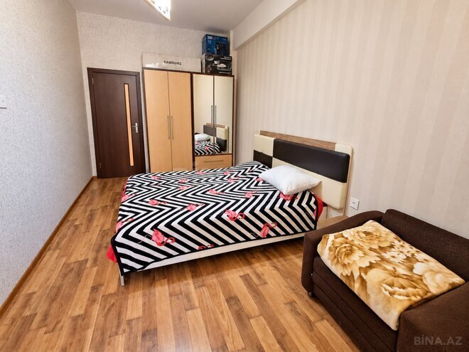 Сдается 2-комн. новостройка 68 м², м. Кара Караев, photo 5 from 12
