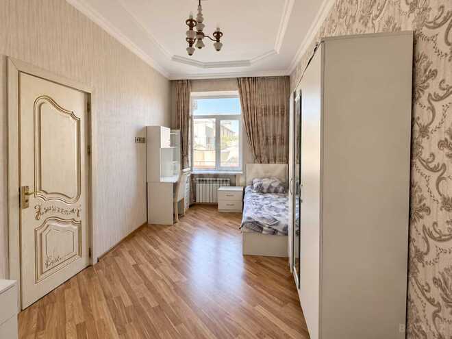 Satılır 3 otaqlı köhnə tikili 80 m², Sahil m., photo 12 from 31