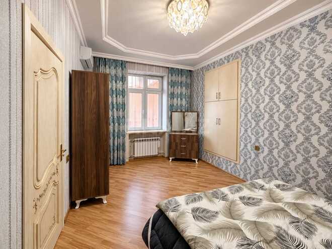 Satılır 3 otaqlı köhnə tikili 80 m², Sahil m., photo 20 from 31